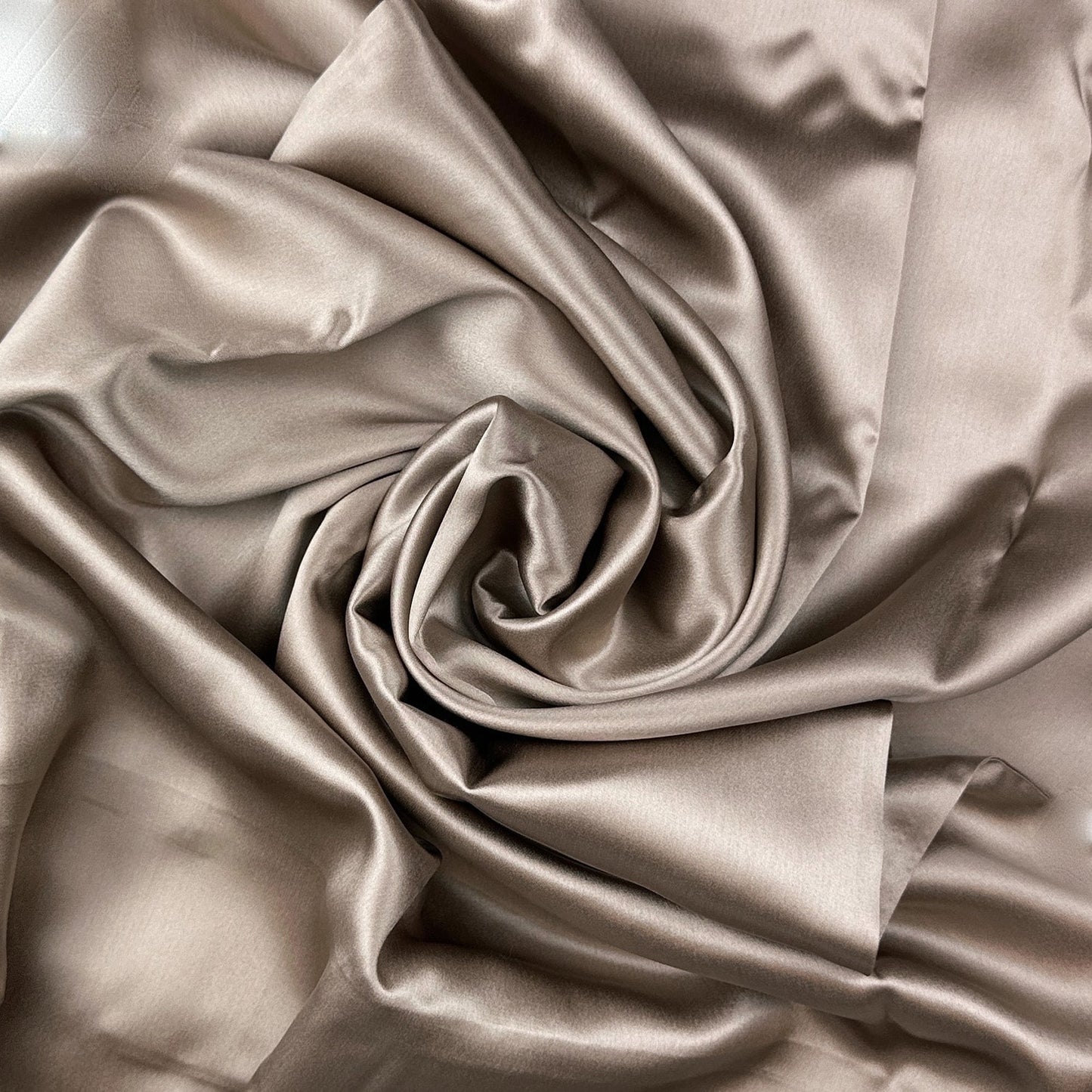 Silk Pillowcase - Light Gold